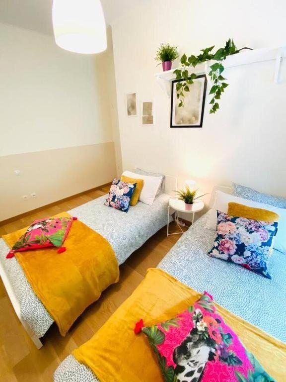 Apartment Airy And Spacious 3 Bedroom W Terrace&parking *
