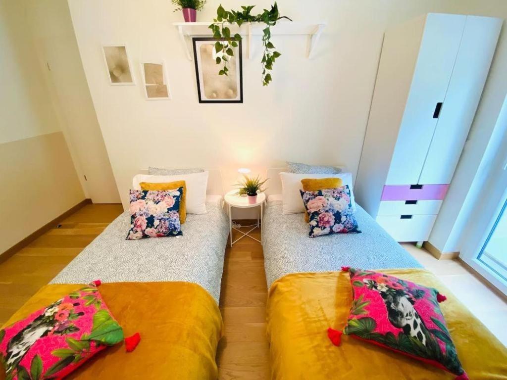Airy And Spacious 3 Bedroom W Terrace&parking * Luxemburg